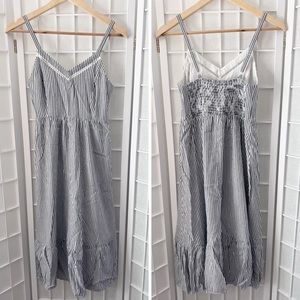 NWT Old Navy Gray White Vertical Stripe Spaghetti Strap Sundress Sun Dress XSP